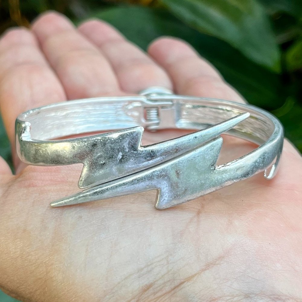 Lightning Bolt Bracelet Hinged - Picture 3 of 8